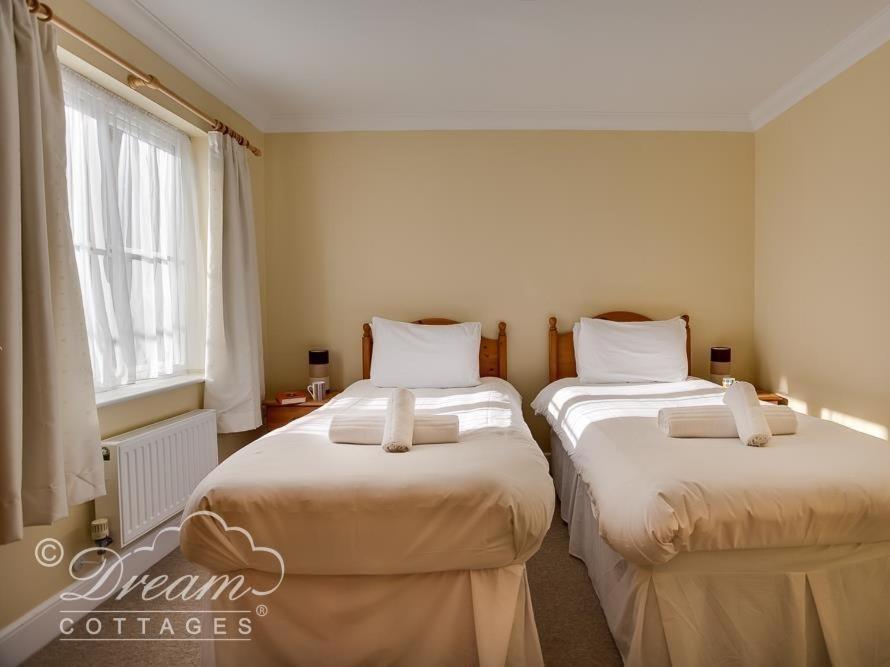 Bridge Apartment Weymouth Esterno foto